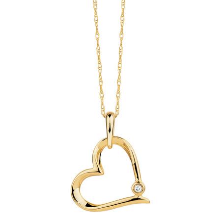 Tilted Heart Pendant With Diamond Gold