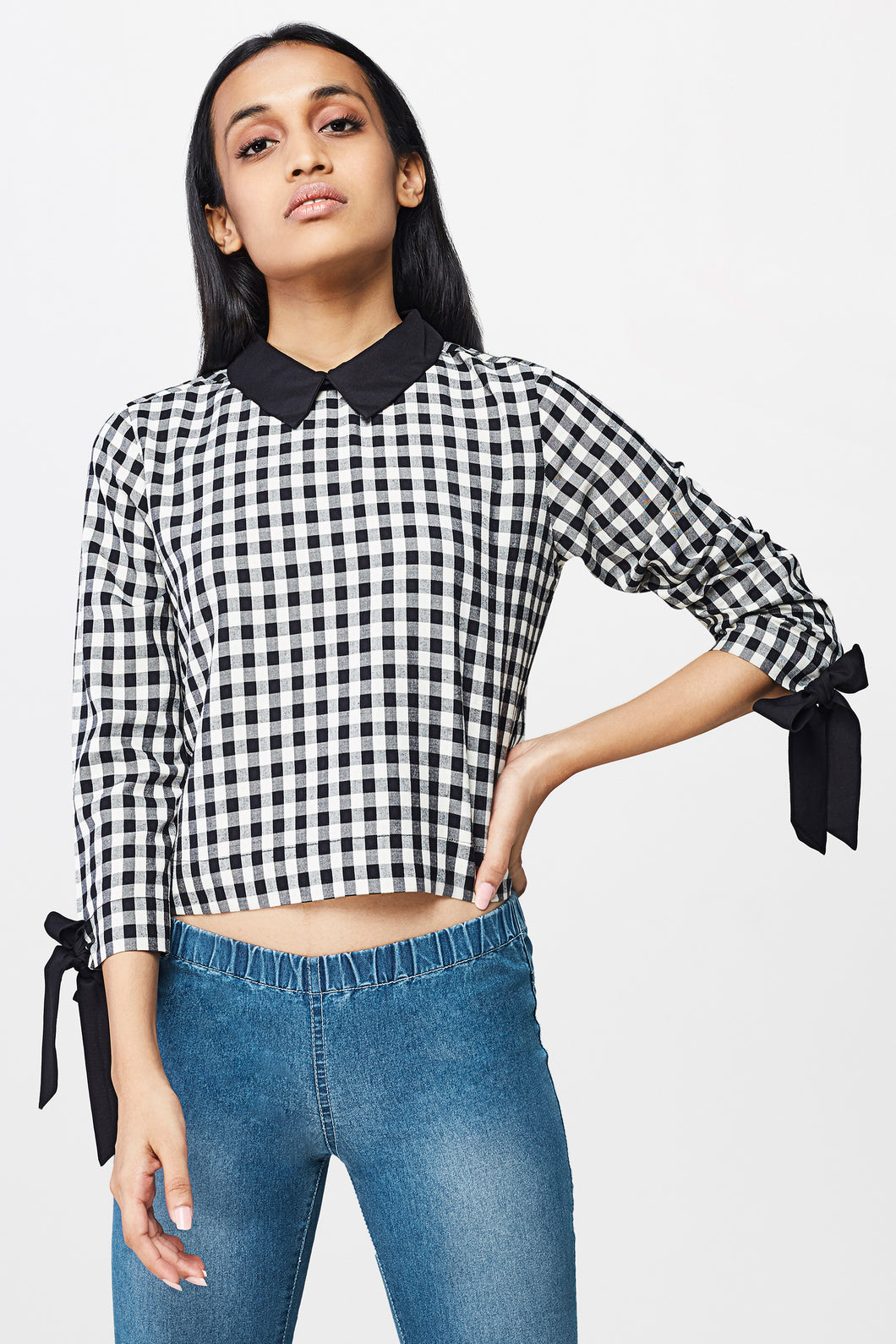 Plaid Peter Pan Collar Crop Shirt