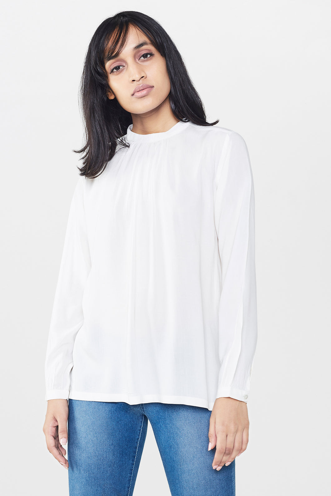 Off-White Crew Neck Top