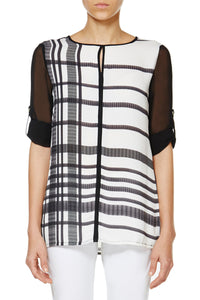 Linear monochrome Top